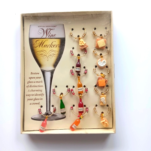 NEW Boston Warehouse Wine Glass Markers, Wine Bottle & Cheese Crackers Themed - Picture 1 of 6